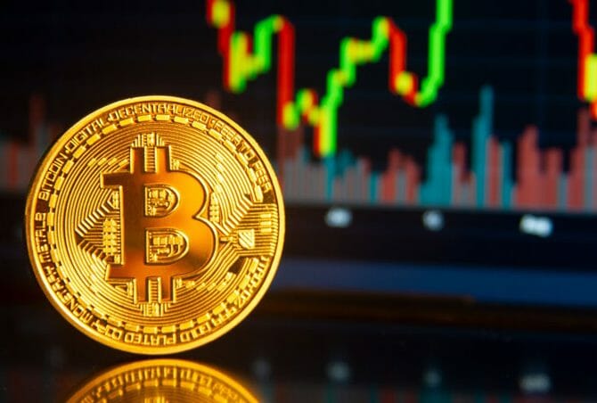 عملة البيتكوين Bitcoin من أفضل العملات الرقمية للاستثمار