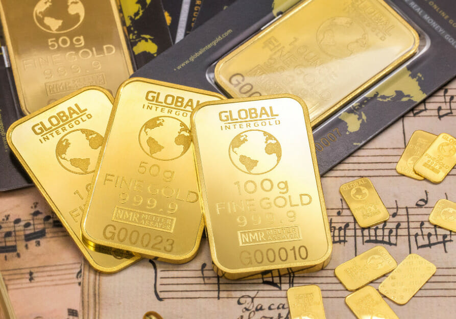 ما الأسباب التي تدفعك إلى الاستثمار في الذهب ؟