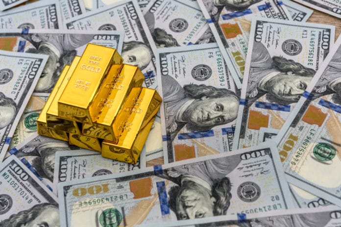 الذهب والدولار الأمريكي