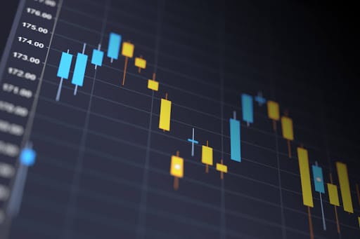 FX traders await central bank decisions for fresh impetus قرارات البنك المركزي محرك رئيسي لتقلبات سوق العملات